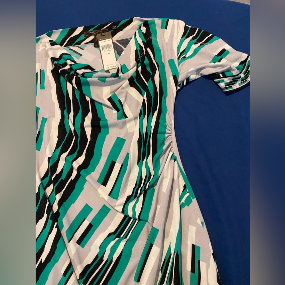 BCBGMAXAZRIA - 3/4 Sleeve Mini Bodycon Dress (Tide Multi) Size MP Petite - Picture 6 of 9